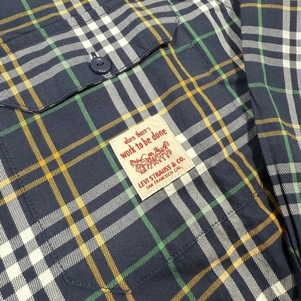 Levi's Mens M Worker Relaxed Fit Plaid Button Down Shirt Navy Blue Green NWT